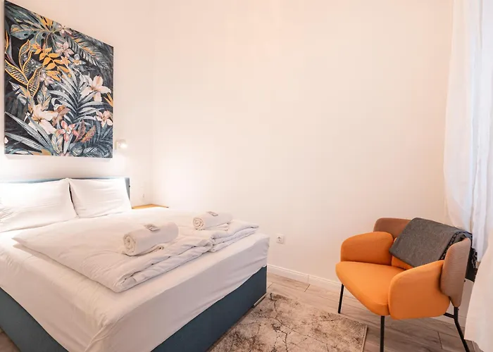 Infinite Impressions Apartment